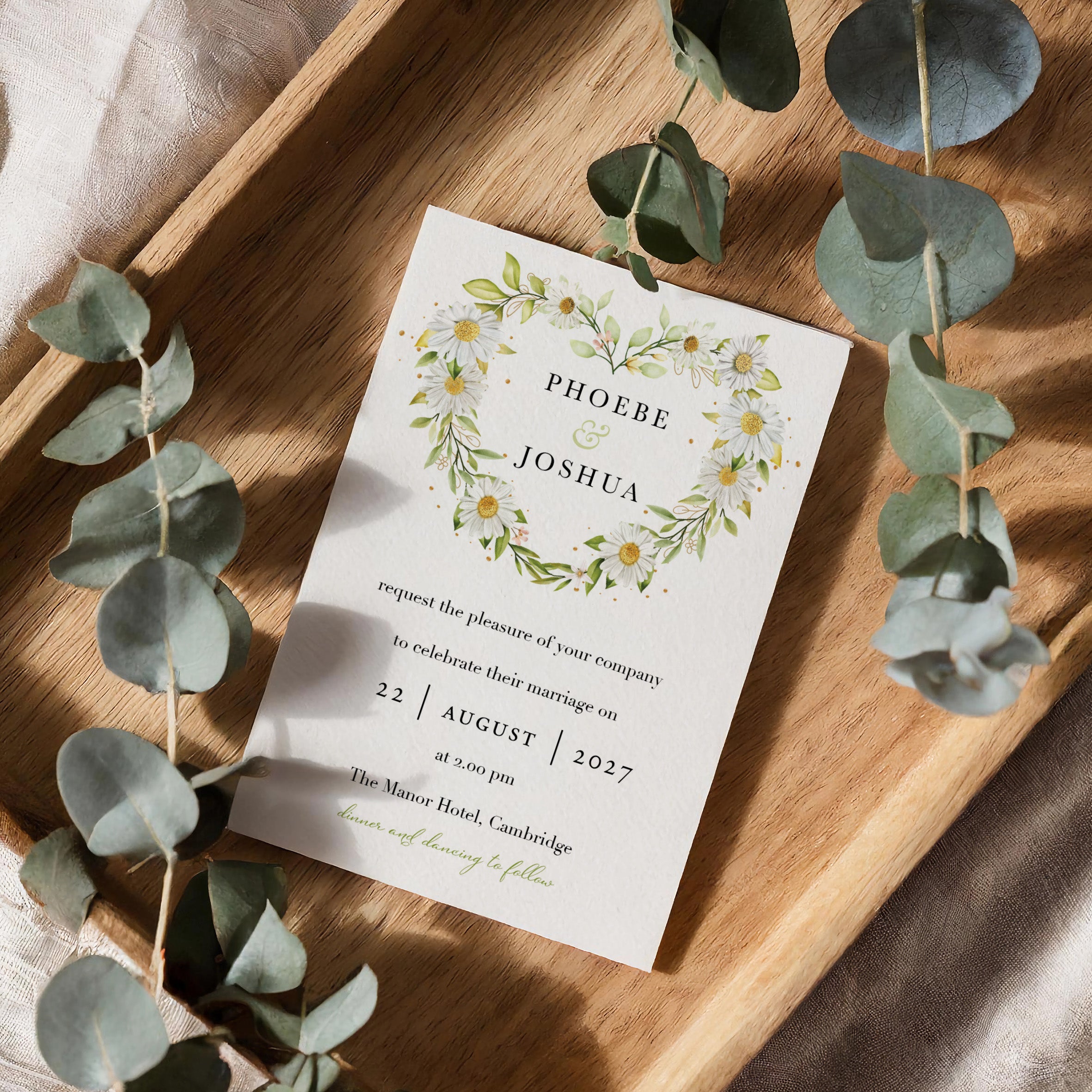 Daisy Floral Heart Classic Wedding Invitation